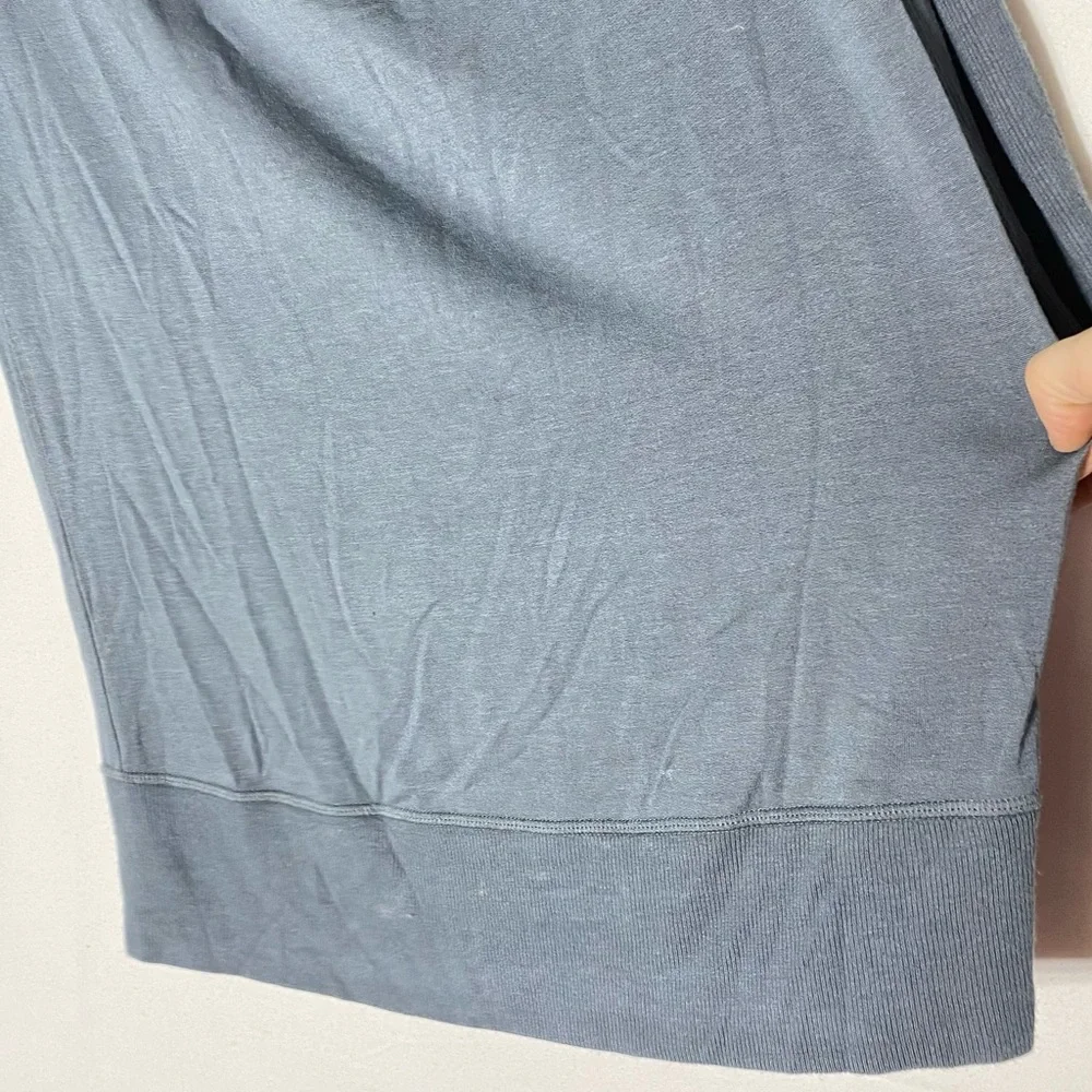 Athleta Metropolis Grey Boat Neck Long Sleeve Activewear Loungewear Top S - Picture 9 of 16